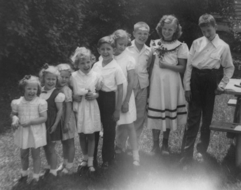 Line of Kids